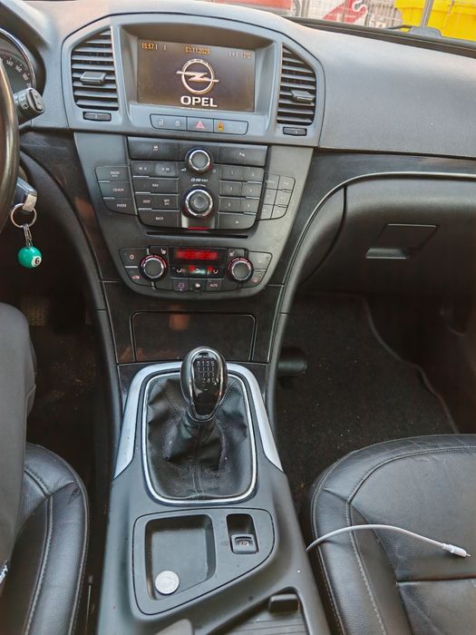 Vand sau schimb Opel Insignia 2.0 130 cp