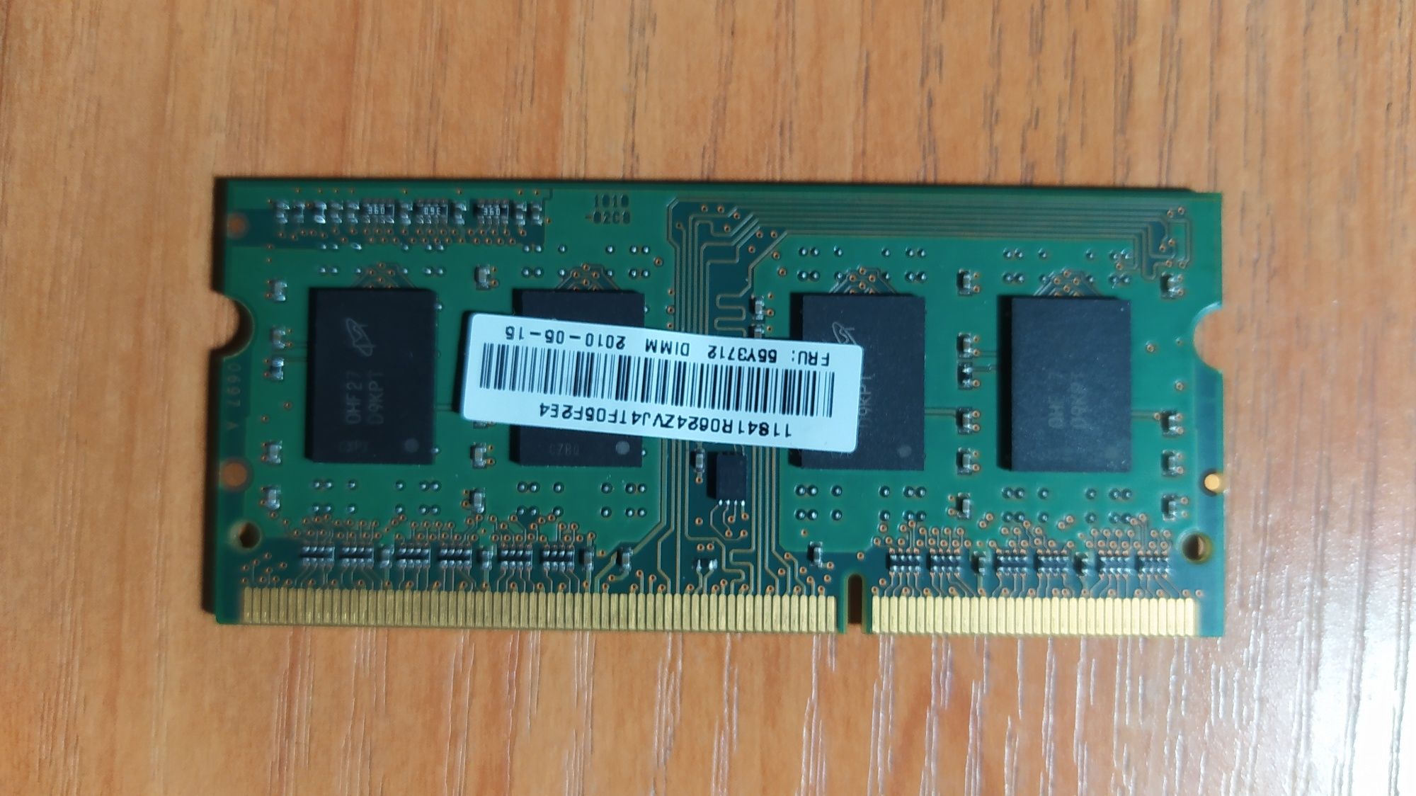 RAM память ноутбука 1 GB DDR3