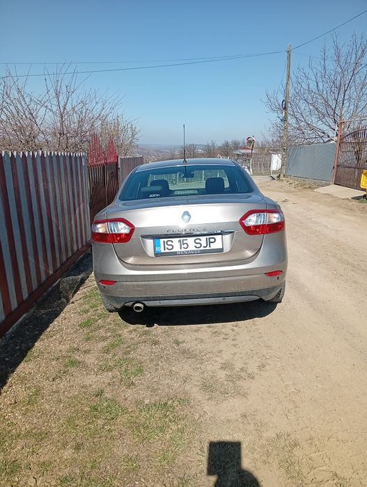 Renault Fluence ..