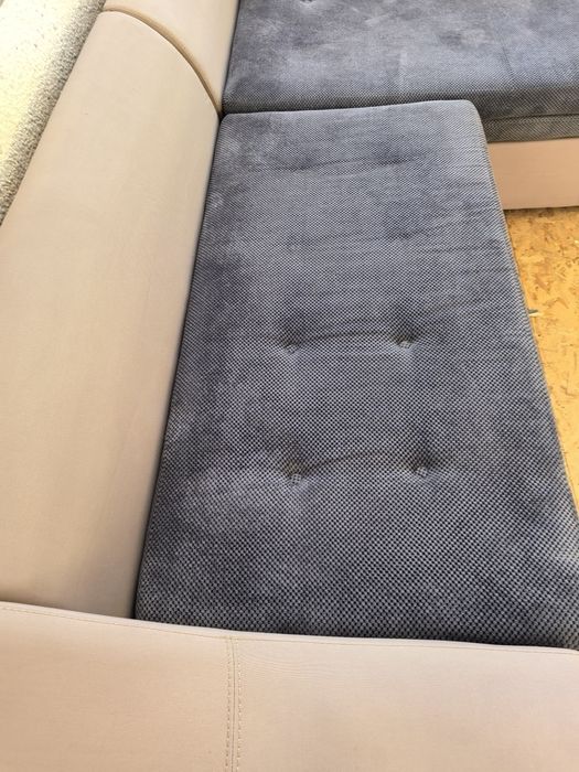 Ъглов диван с функция сън и място за съхранение