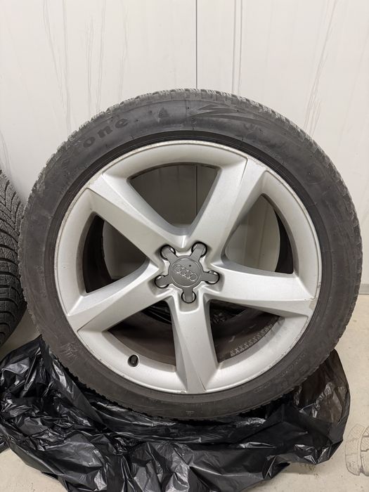Оргинални джанти Audi A8 19” с датчици и два комплекта гуми