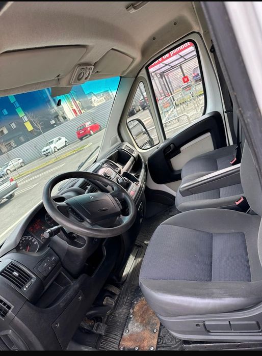 Închirieri dube Iași