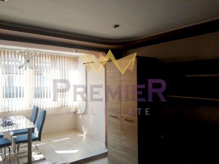 Дава се под наем Двустаен апартамент в Варна, Лятно кино Тракия - 72 кв.м за 510 € - Снимка #2