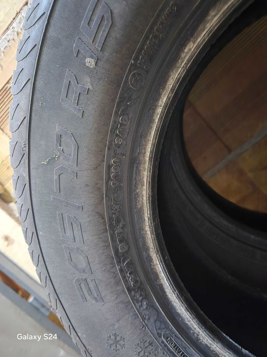 Продавам зимни гуми