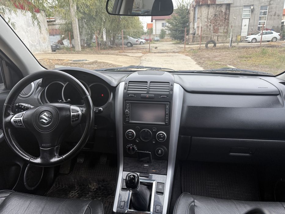 Suzuki Grand Vitara X30 // 4x4 // 2012 // Euro 5