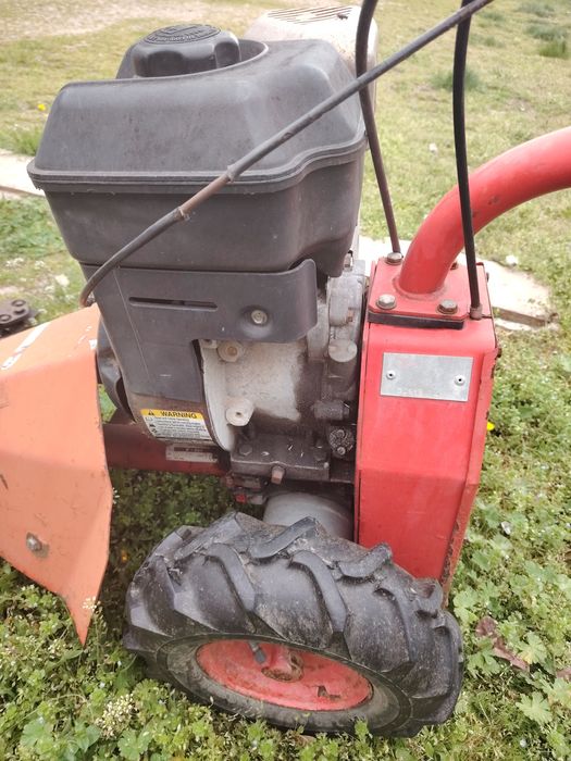 Motocoasa robix f801