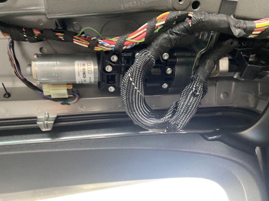 Mecanism electric deschidere haion Audi A4 B9 Break
