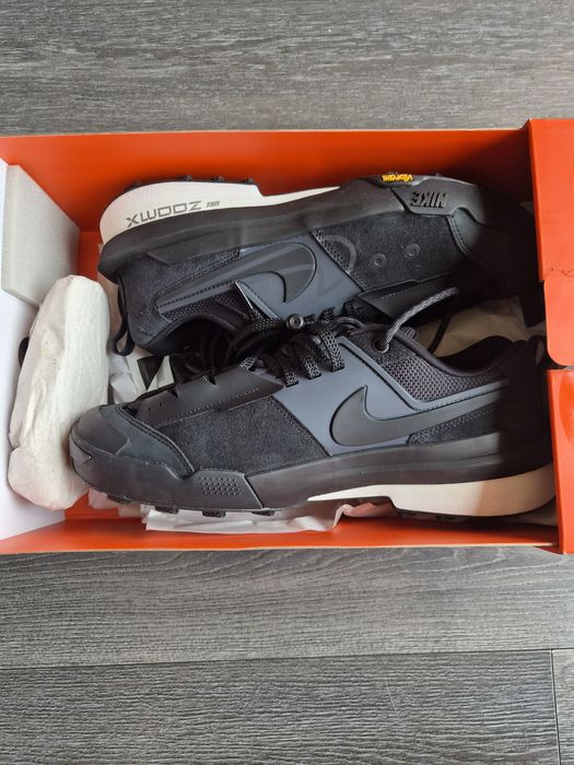 Маратонки Nike Zegamadome x sacai