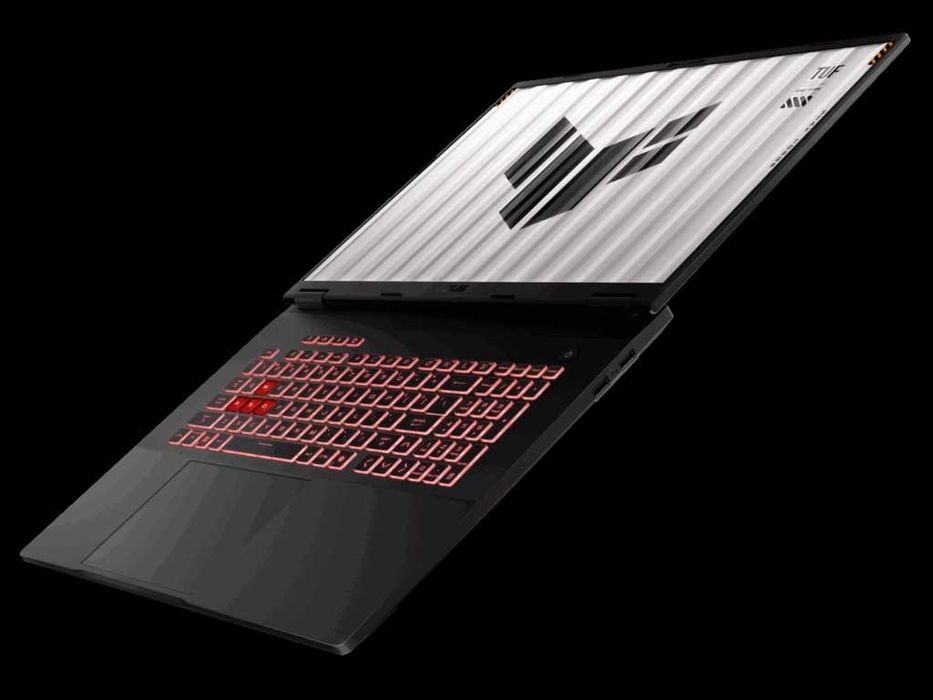 Продается ноутбук (есть подарок)