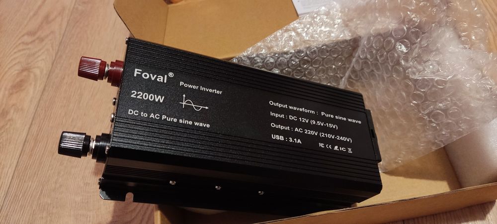 Автомобилен инвертор Foval, 12V към 220V, 2200W, 2 USB порта