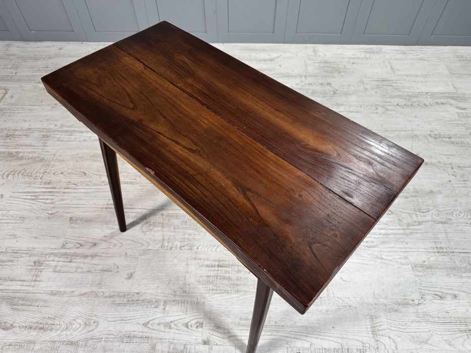 Рустикална, малка, трапезна маса У018