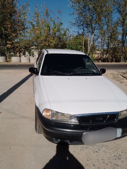 Nexia 1 1999 sotiladi