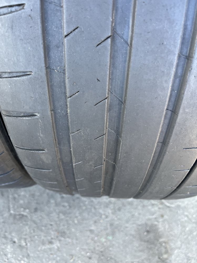 2 бр. летни гуми 235/35/20 Michelin PS 4S TO DOT 0220 4,5 mm