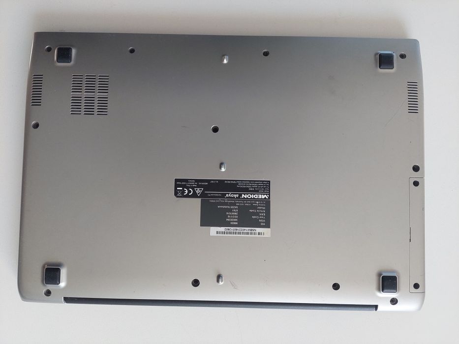 Laptop Medion akoia