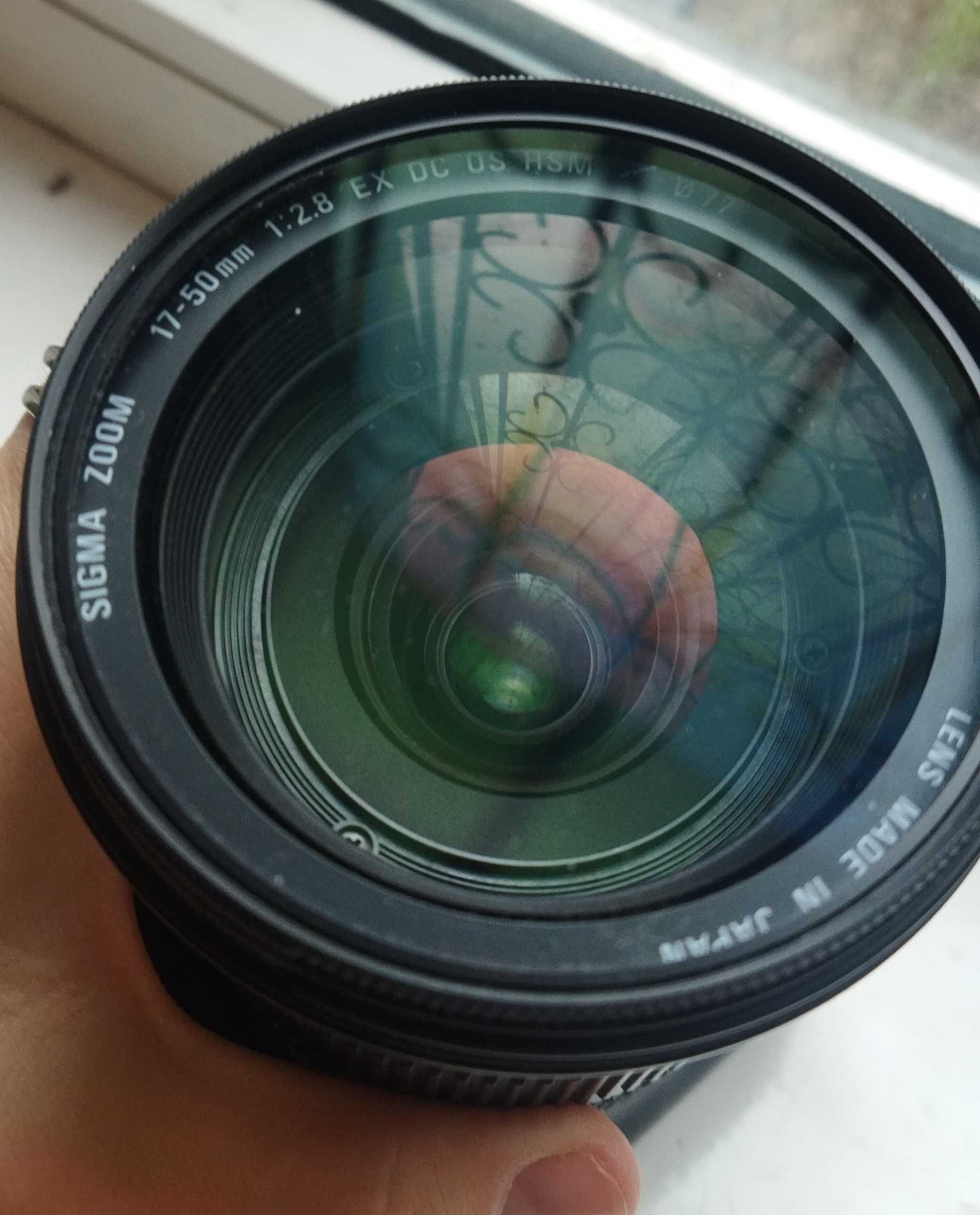 Фотоаппарат Canon 60D +объектив Sigma+вспышка+сумка