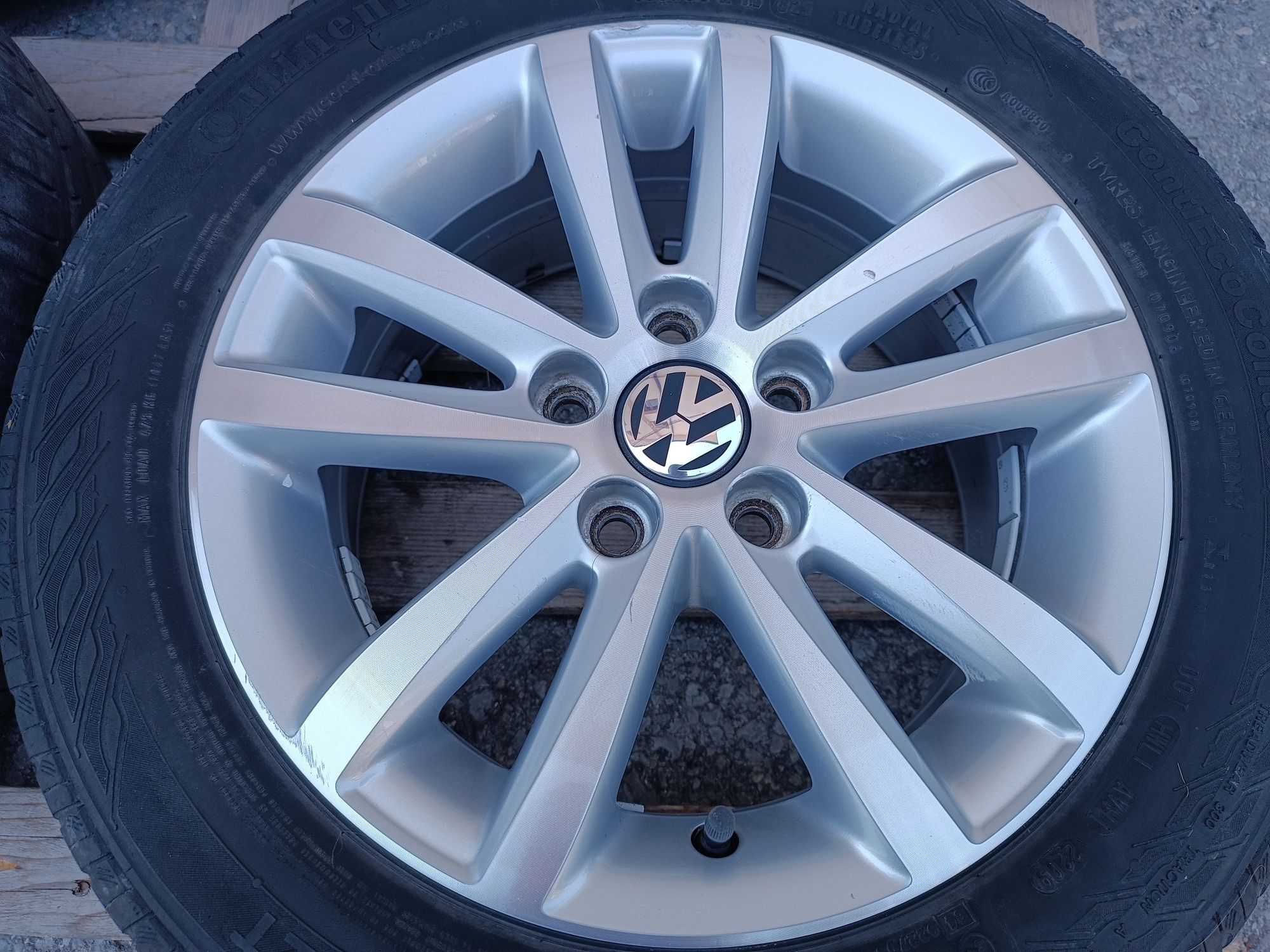 Лети джанти 14ки 5х100 VW + летни гуми 185/60/14 Continental