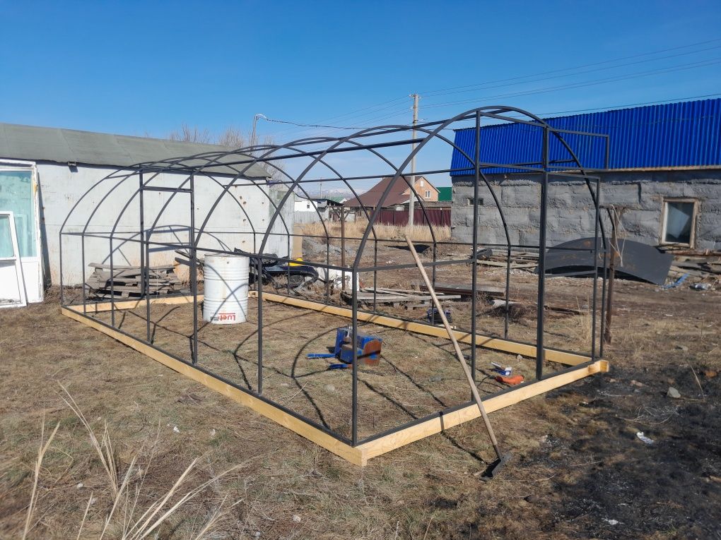 Продам   теплицу