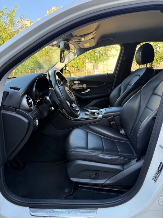 Mercedes-Benz Glc 220 D 4MATIC