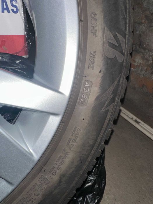 Джанти с гуми 205/55/R17 - Шкода Октавия IV