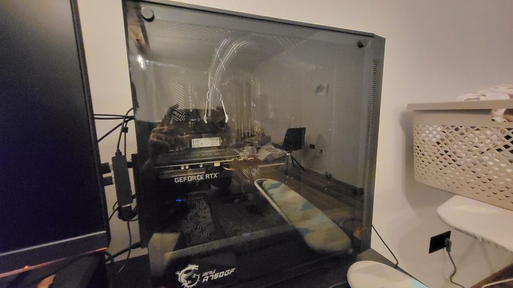 Настолен Геймърски компютър