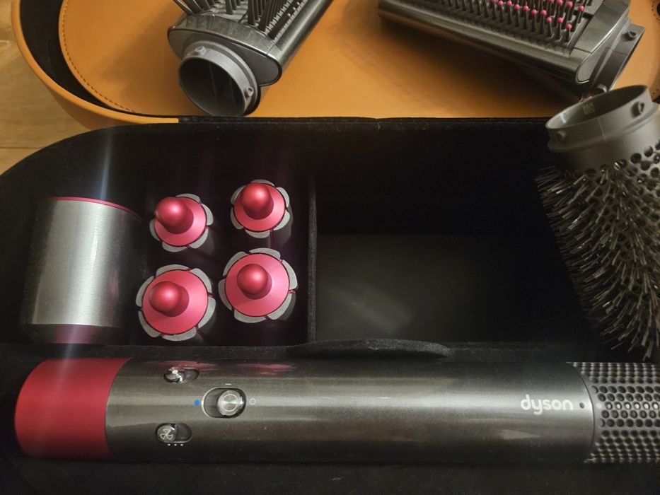 Airwrap Complete  Ondulator Cu 6 Accesorii HS01 Fuchsia NOUand Bright