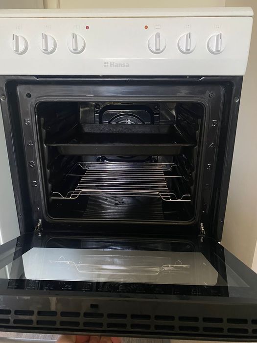 Электрическая плита Hansa — отличное состояние!