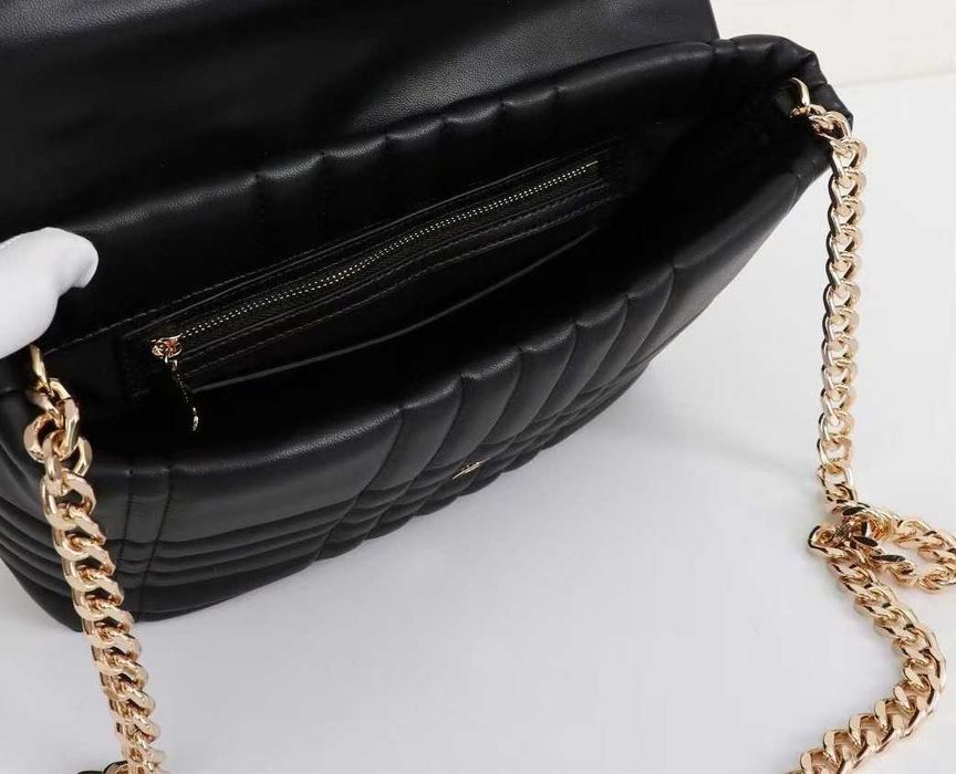 Geanta Burberry Lola - piele naturala