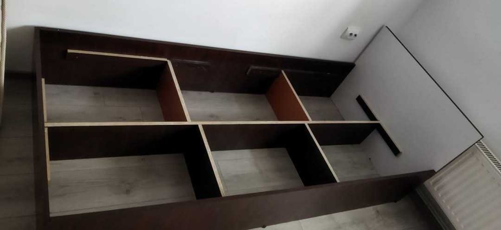 Pat de o persoană 400 ron