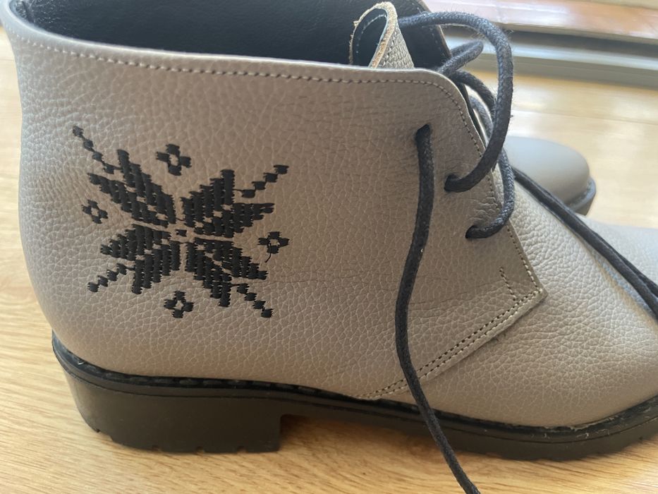 Pantofi, ghete dama, marimea 37, Iutta