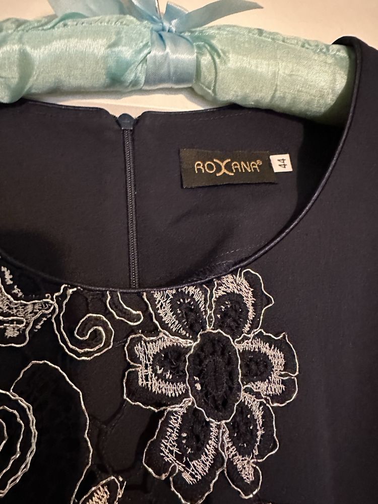 Rochie dantelă albastră