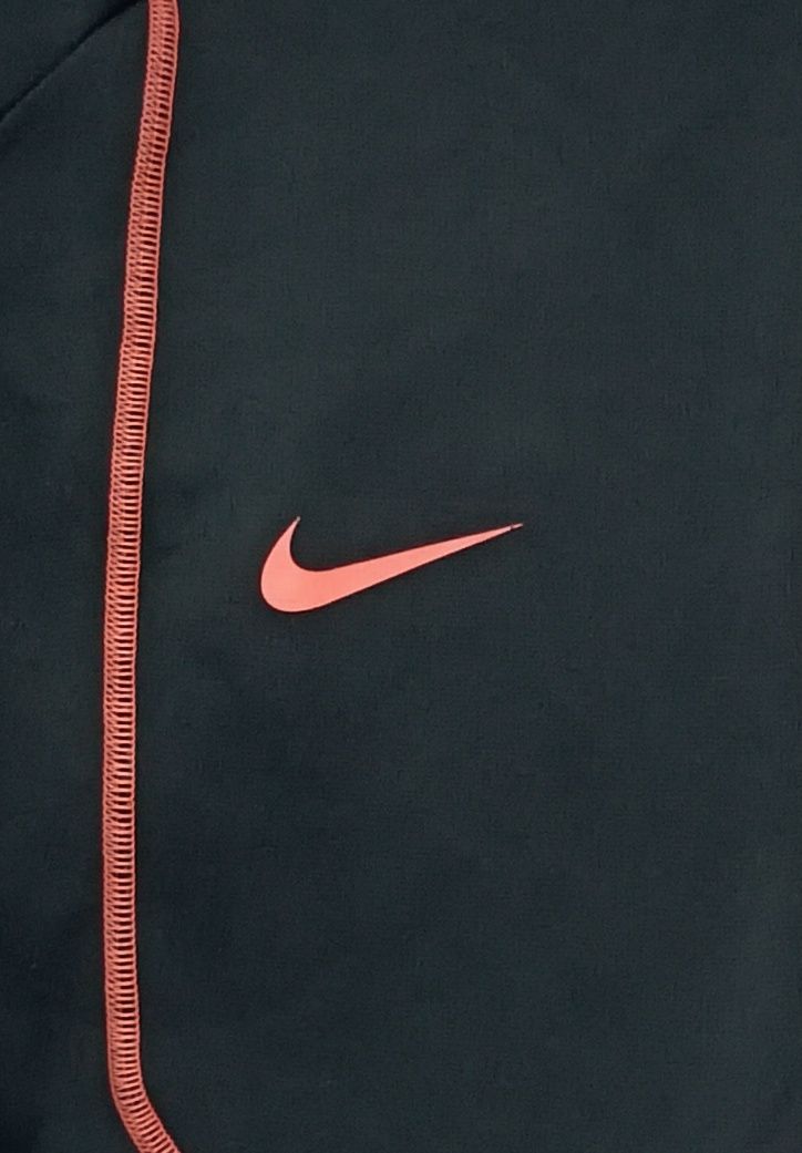 Nike Therma-FIT LeBron James Hoodie оригинално горнище M Найк суичър