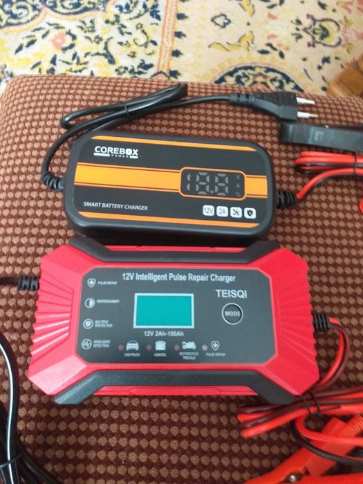 Redresor baterii si  acumulatori