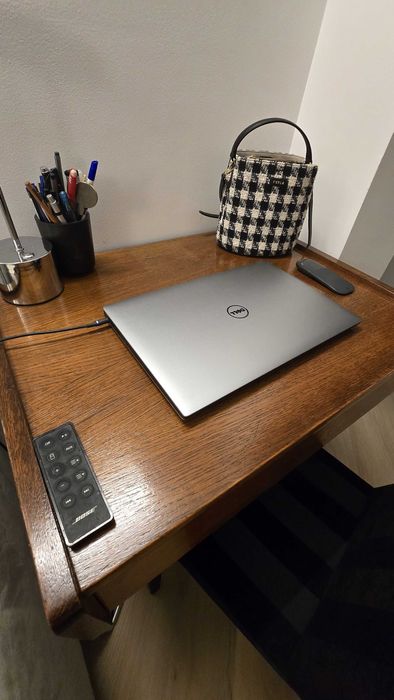 masa cu sertar lemn masiv reconditionat L70xl55xh82cm