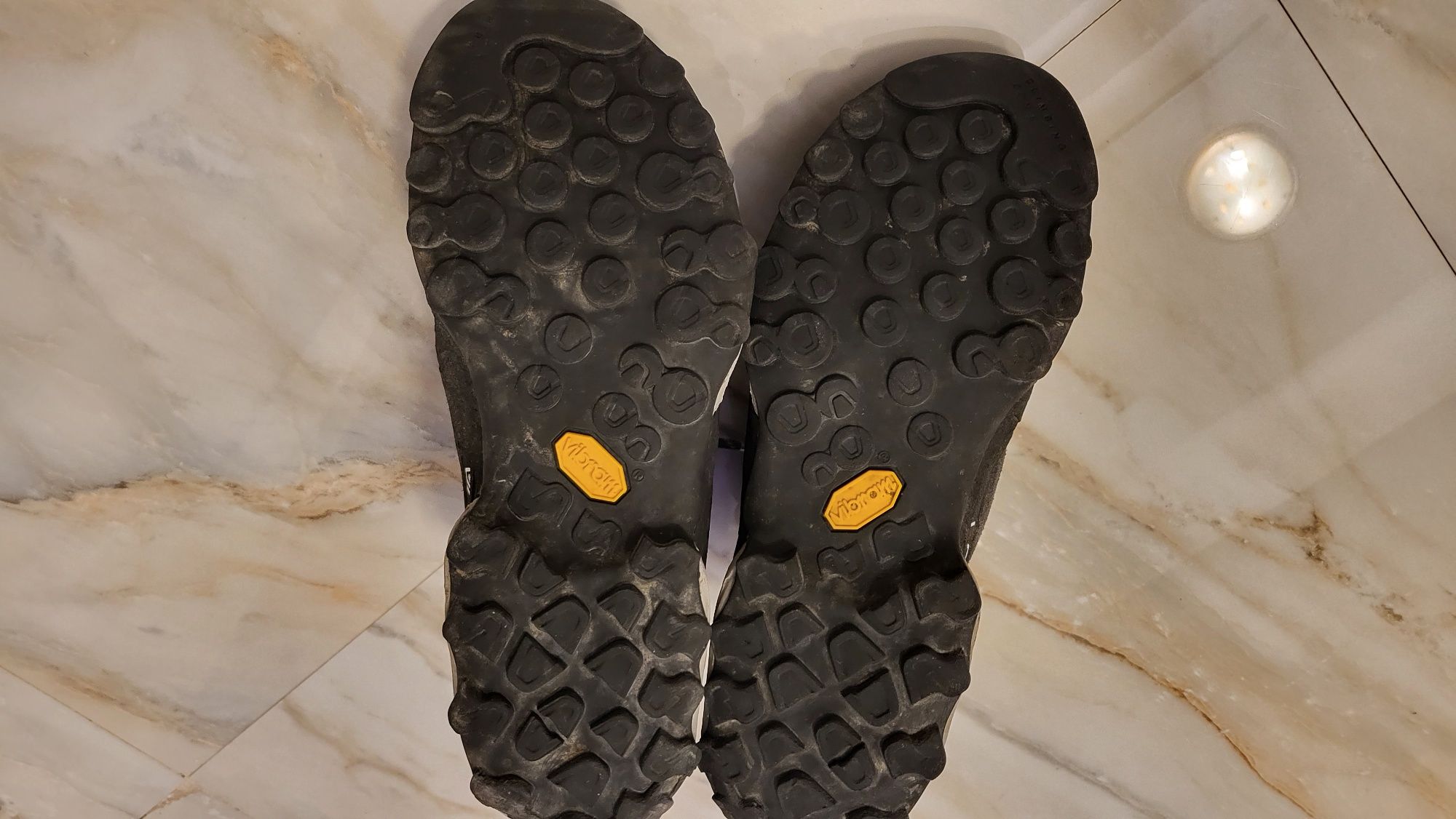 Vand bocanci dama La Sportiva - 40