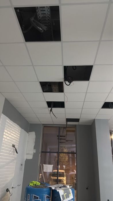 Продажа и монтаж подвесных потолков, армстронг, грильято, реечный