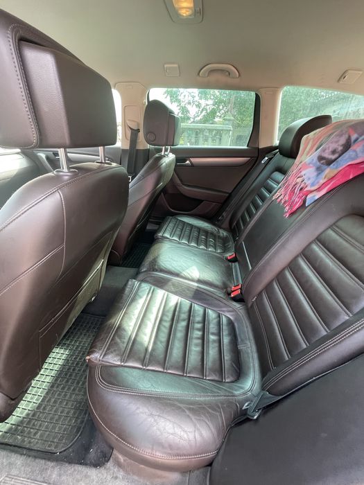 Volkswagen Passat B7 2.0tdi 170 cp 2012