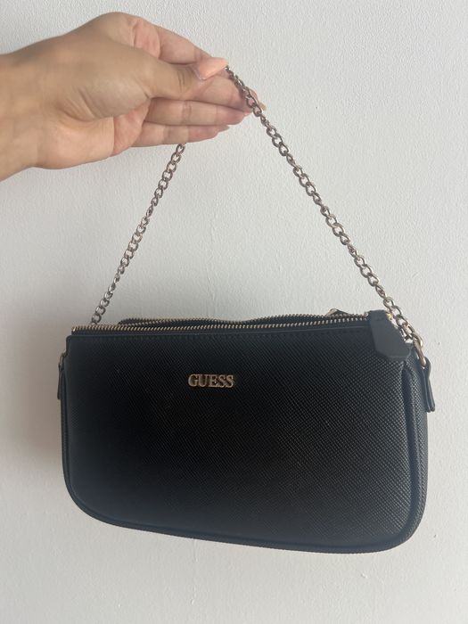 Черна чанта guees