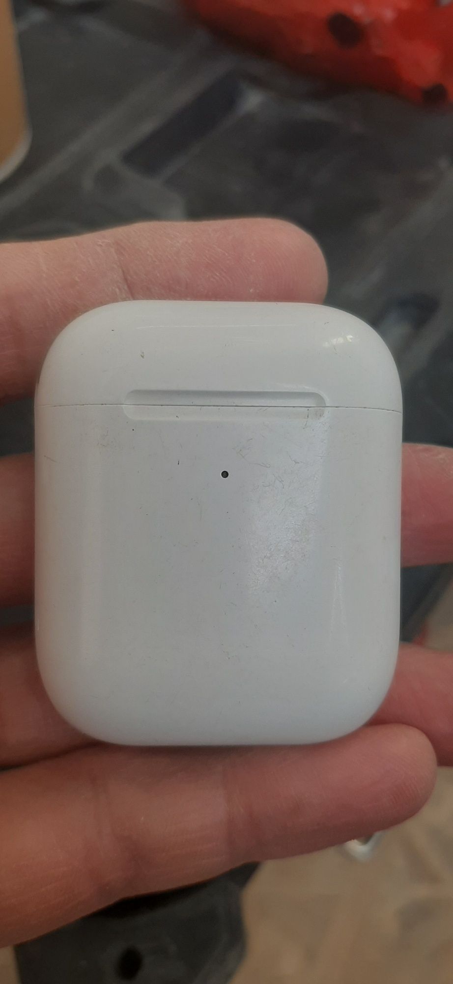 Продам Airpods 2