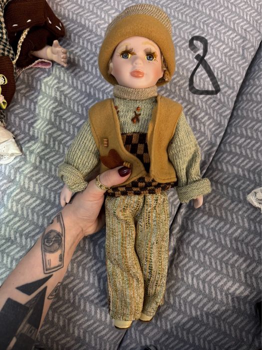 Продам фарфоровых кукол