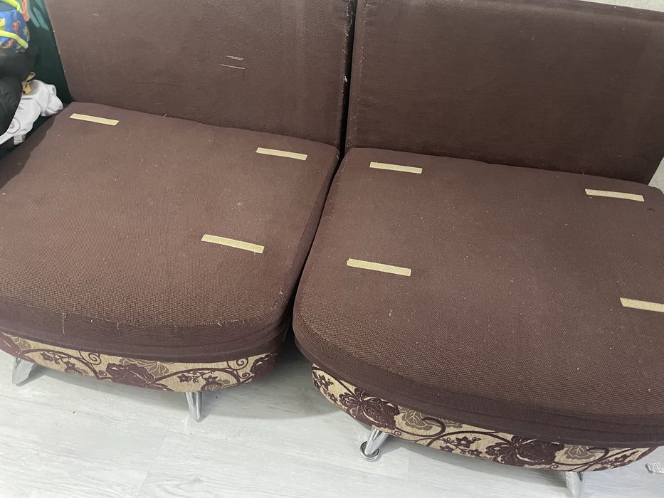 Продам диван в хорошем состоянии