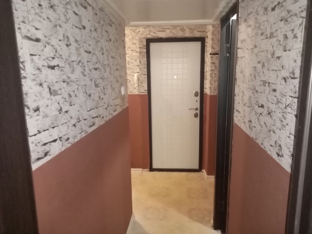 Продаю квартиру 3 микр, дом 69/2