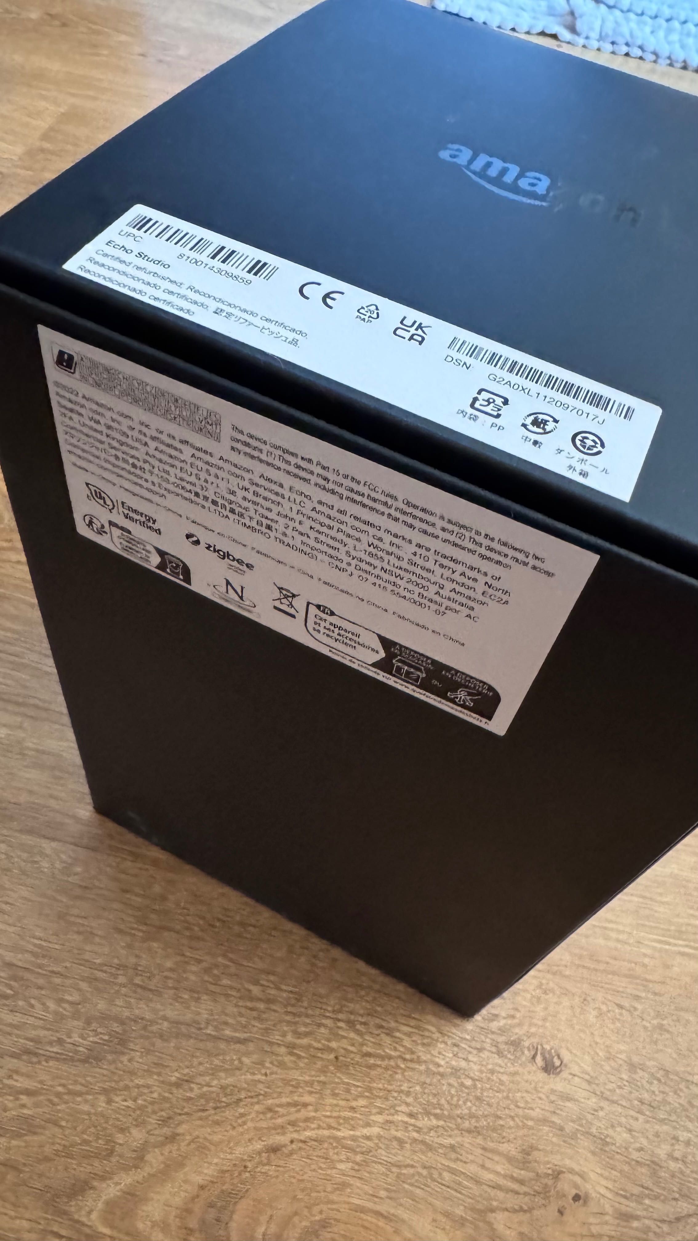 Умна Колона Amazon Alexa Studio + Телевизия Amazon Fire TV Stick