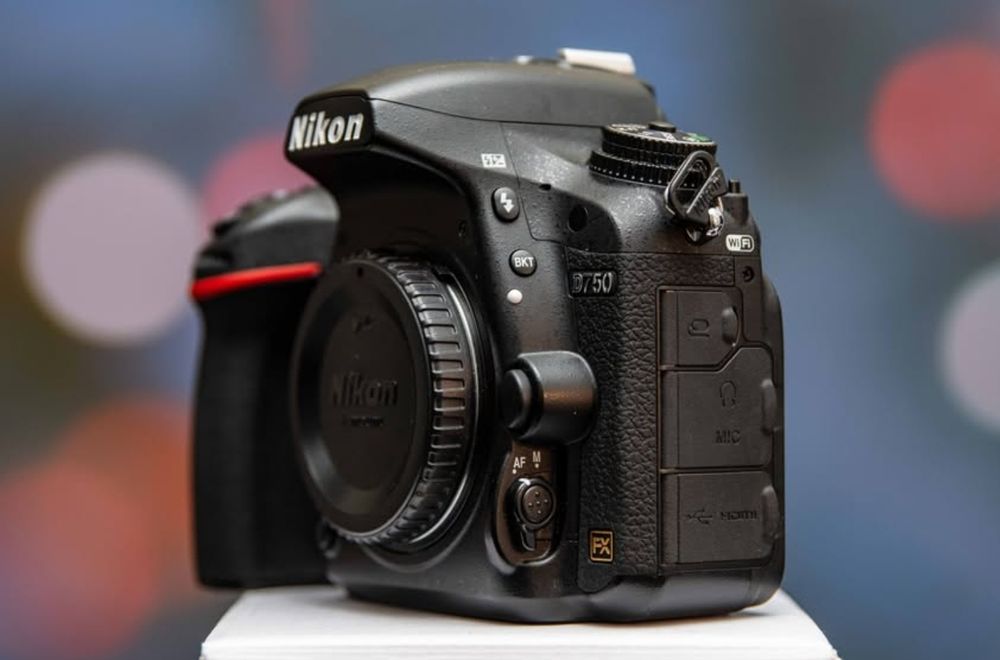 Тяло Nikon D750- 25 000 кадъра фул фрейм