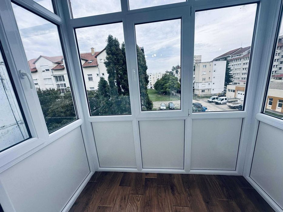 Ofertă specială – 3 camere renovat  în Carei, zona Zăgănescu