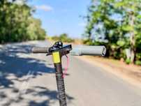 Gripuri Premium Tip Motocicletă pentru Trotinetă Electrică