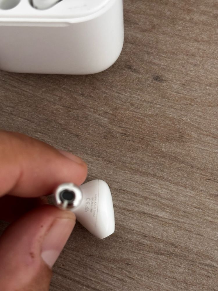 AirPods Apple Originale cu Cutie-In stare excelenta!
