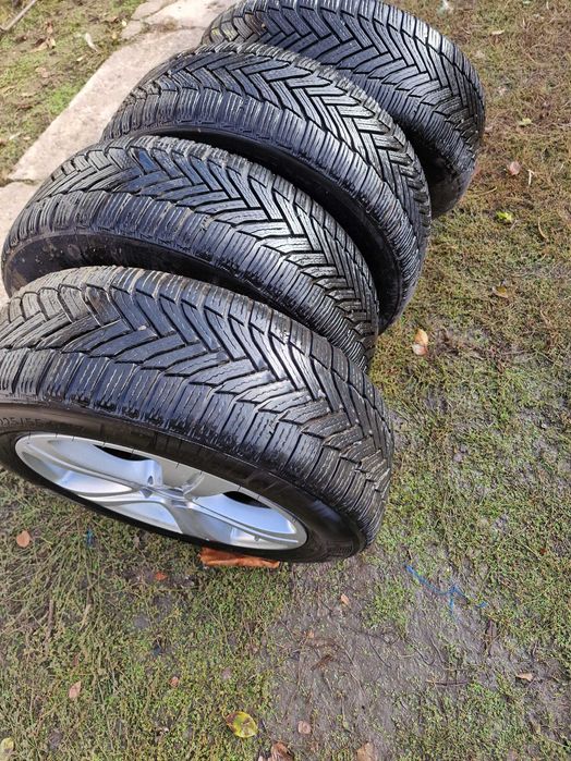 Roti originale Mercedes 225/55 R17 iarna Michelin Alpin + senzori