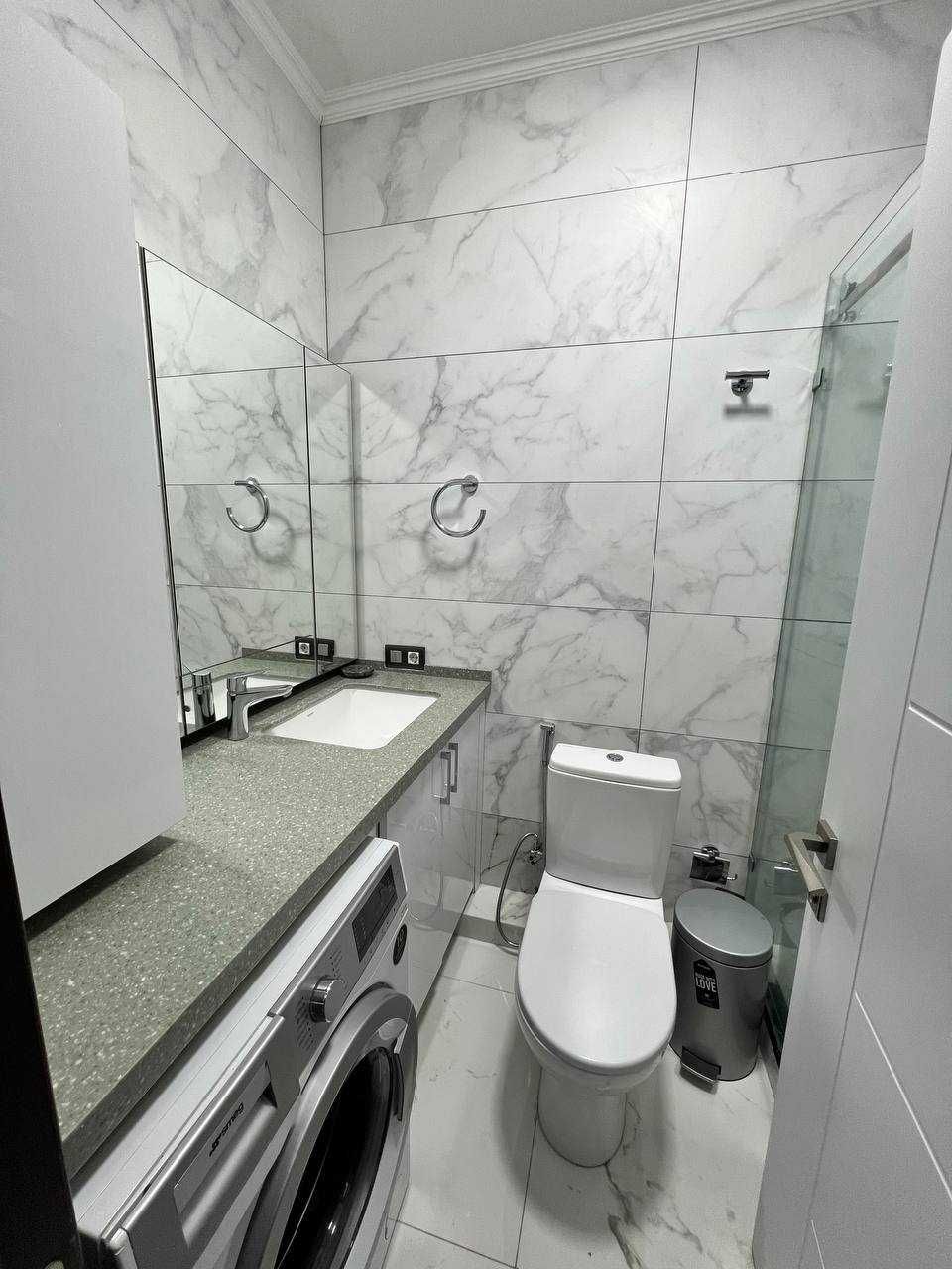 Сдам квартиру в Акай сити, с Террасой 34м2. Авторский ремонт