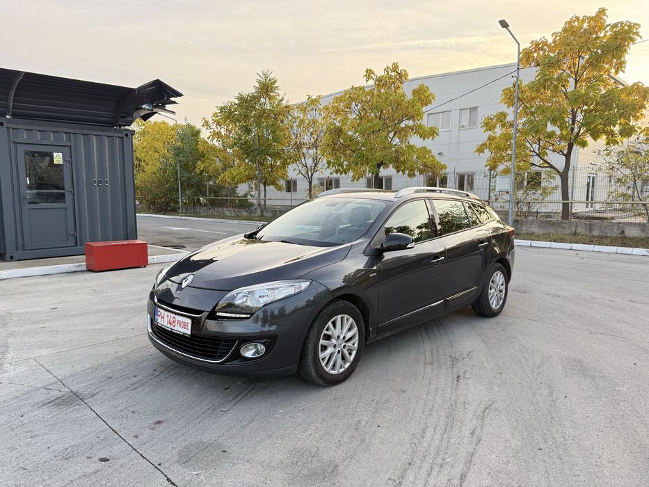 Renault Megane 3 Bose , 1.5 dci 110 cp , 2013 , Carte Service !!!