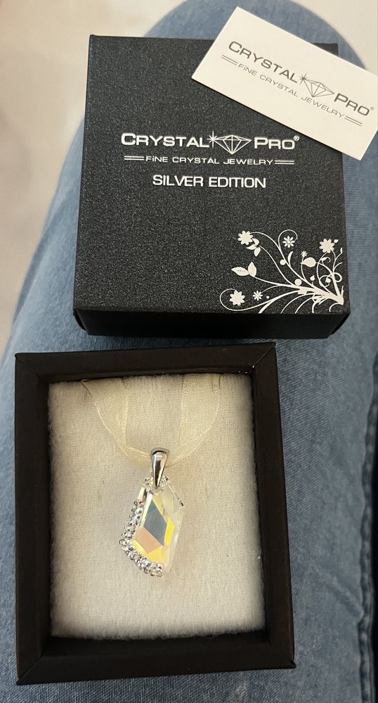 Сребърен комплект със Сваровски кристали Swarovski